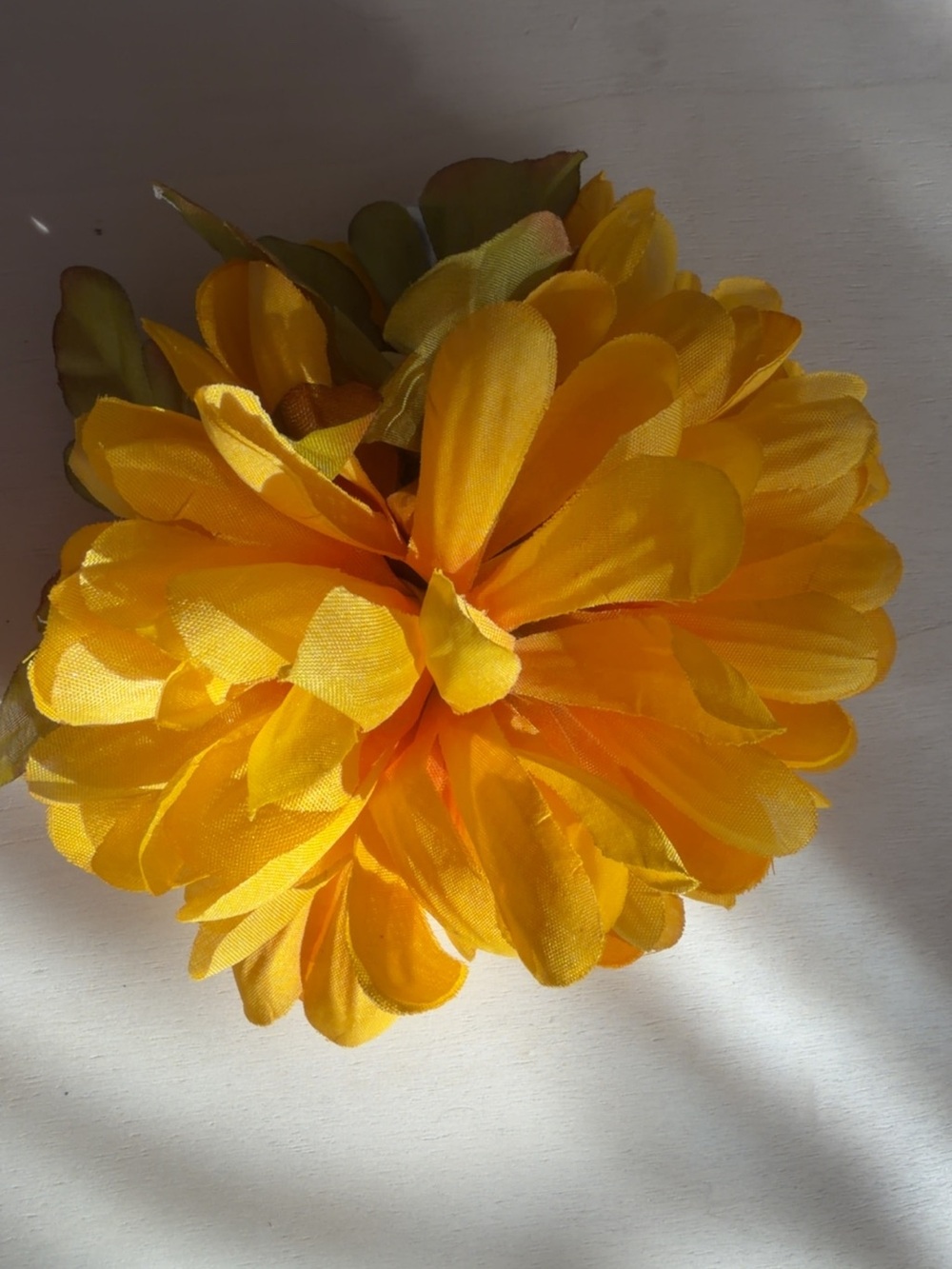 NWOT Yellow Artificial Flower Hair Clip